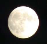 Supermoon 3 May 4 2012 (copyright unhypnotize.com).jpg