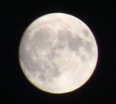Supermoon 5 May 4 2012 (copyright unhypnotize.com).jpg