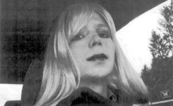 bradley_manning_cross_dresser.jpg