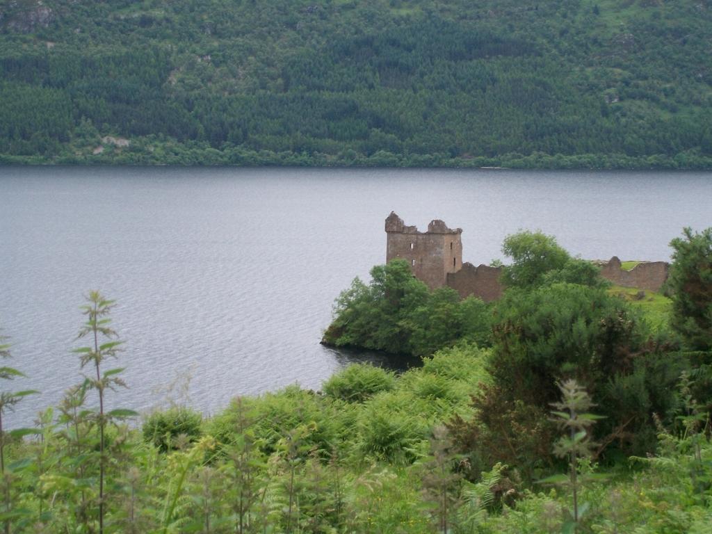 Urquhart Castle Loch Ness